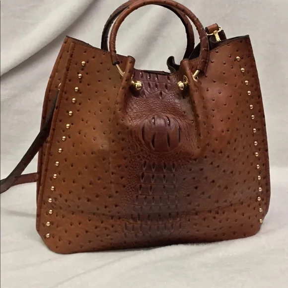 Women’s NWOT brown faux ostrich skin purse/ bag with matching wallet…15”… - Picture 3 of 8